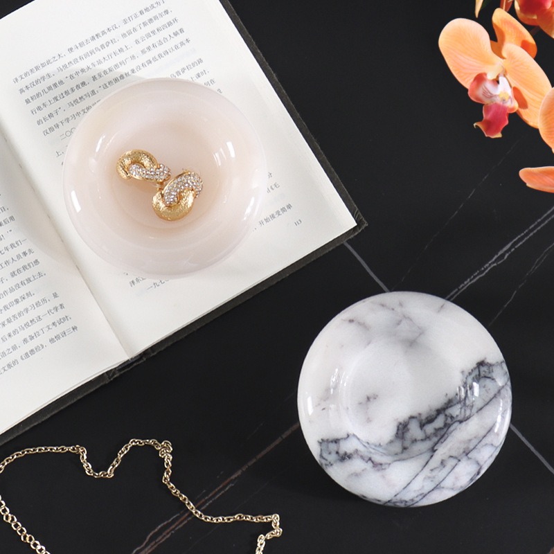Поднос из натурального мрамора – обзор и цена Marble Serving Board